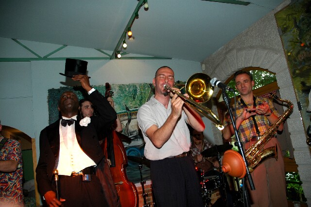 min 2006 05 14 guinguette mp 229